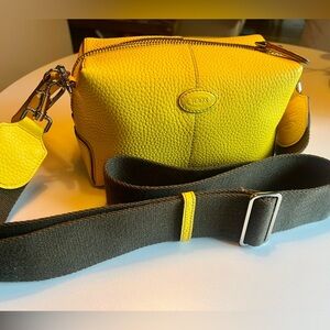 Tod's Yellow Leather Crossbody Bag